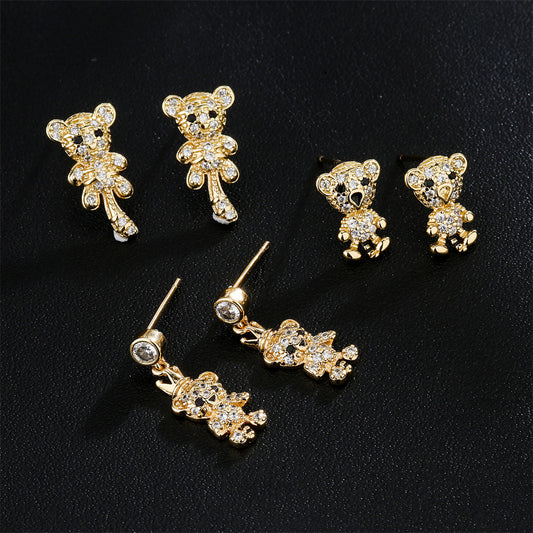 Orecchini a perno a forma di tigre, in rame placcato oro 18K, design geometrico, stile minimalista e audace