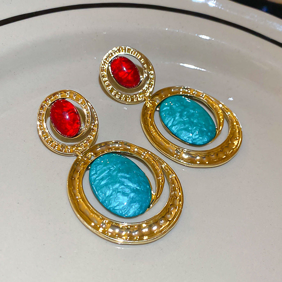 Pendientes de botón ovalados de resina, estilo étnico vintage, con diseño geométrico y postes de acero chapado en oro para mujer