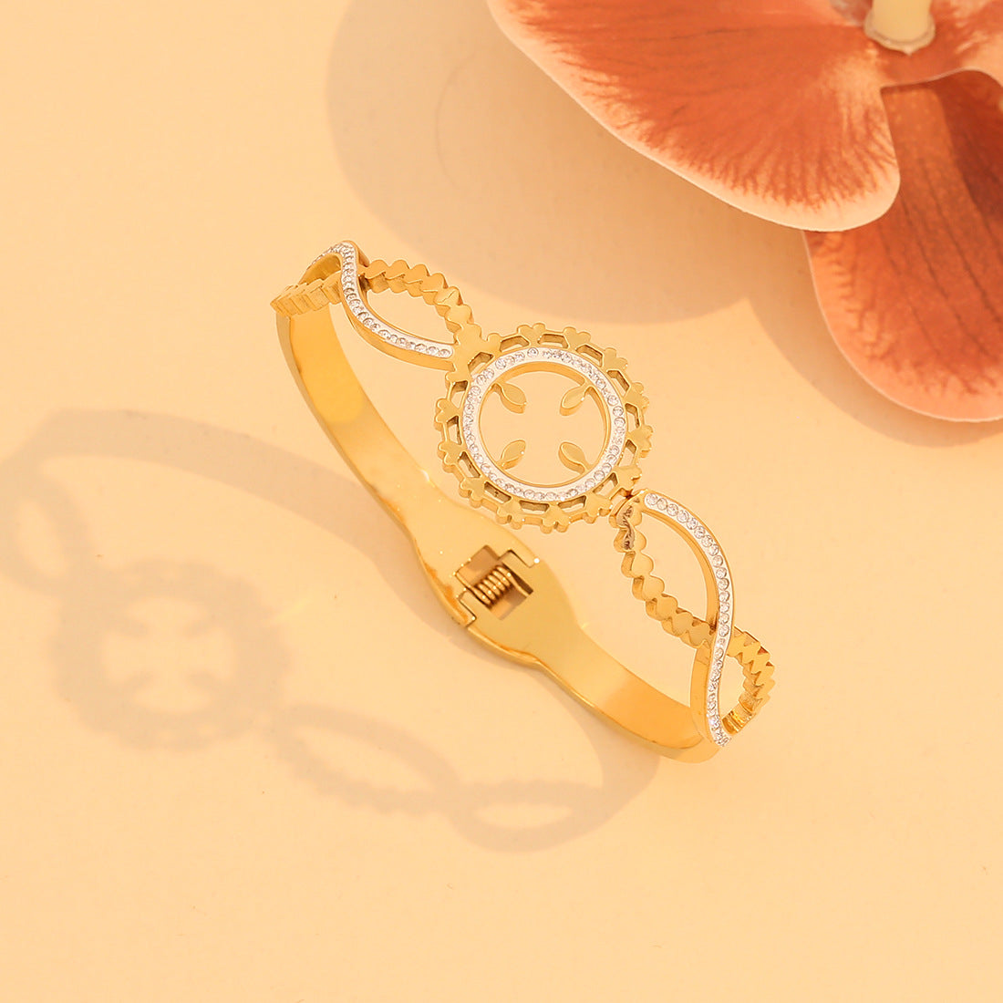 Fashionable Stainless Steel Hollow-Out Bracelet with Full Rhinestone Inlay for Women