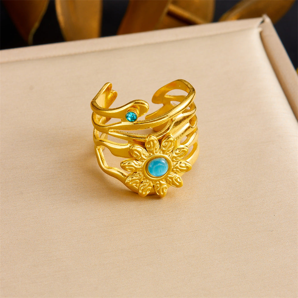 Anillo de acero inoxidable geométrico de estilo vintage con baño de oro de 18 quilates y detalle de corazón asimétrico para mujer