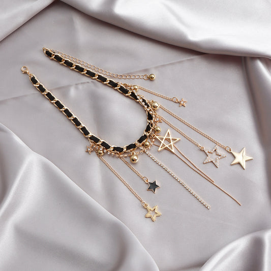 Fashionable Minimalist Star-Shaped Alloy Pendant Choker Necklace for Women with Rhinestone Accents and Plated Finish