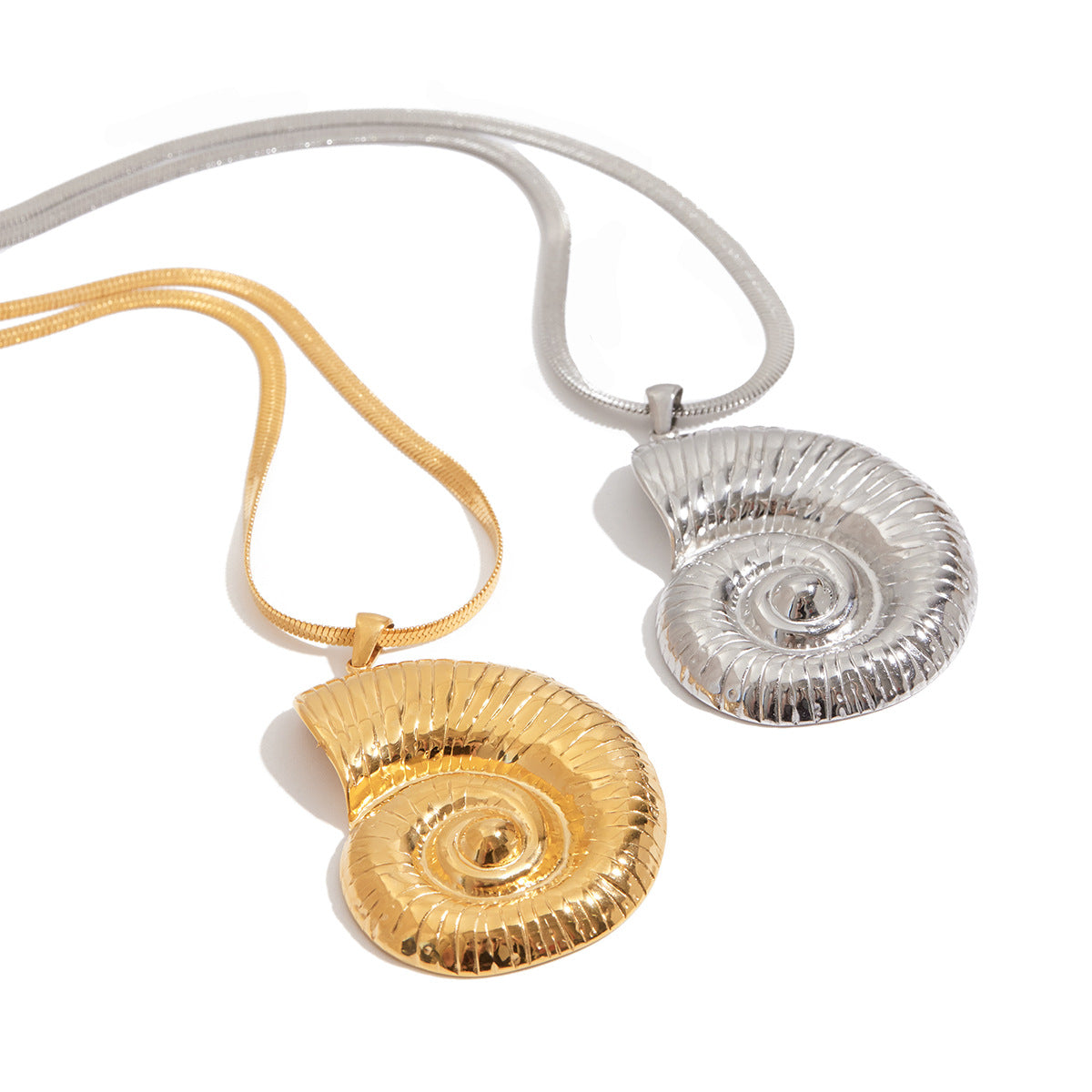 Elegant Geometric Conch Pendant Necklace Stainless Steel Titanium Steel Plated Chain for Women
