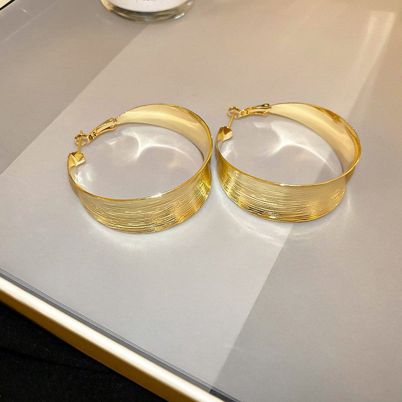 Orecchini a Cerchio Geometrici in Ferro Placcato Argento da Donna, Stile Minimalista Casual per Ufficio, Gioielli Eleganti di Ispirazione Vintage per Tutti i Giorni