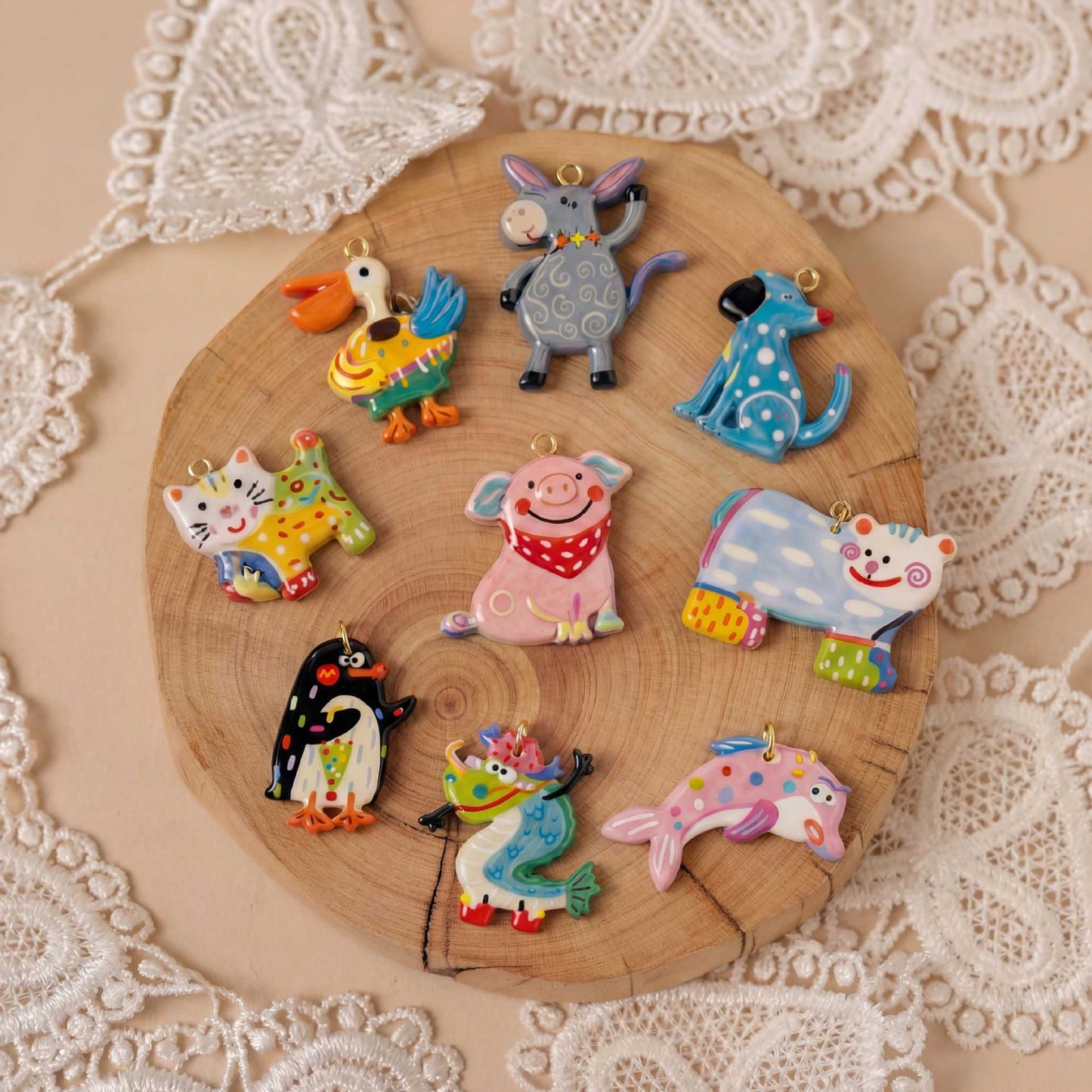 Ciondolo da donna vintage placcato oro 18 carati in ottone con animali e olio a goccia