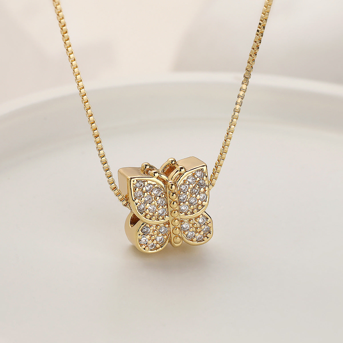 Minimalist Elegant 18K Gold Plated Brass Flower Butterfly Cubic Zirconia Inlay Pendant Necklace for Women