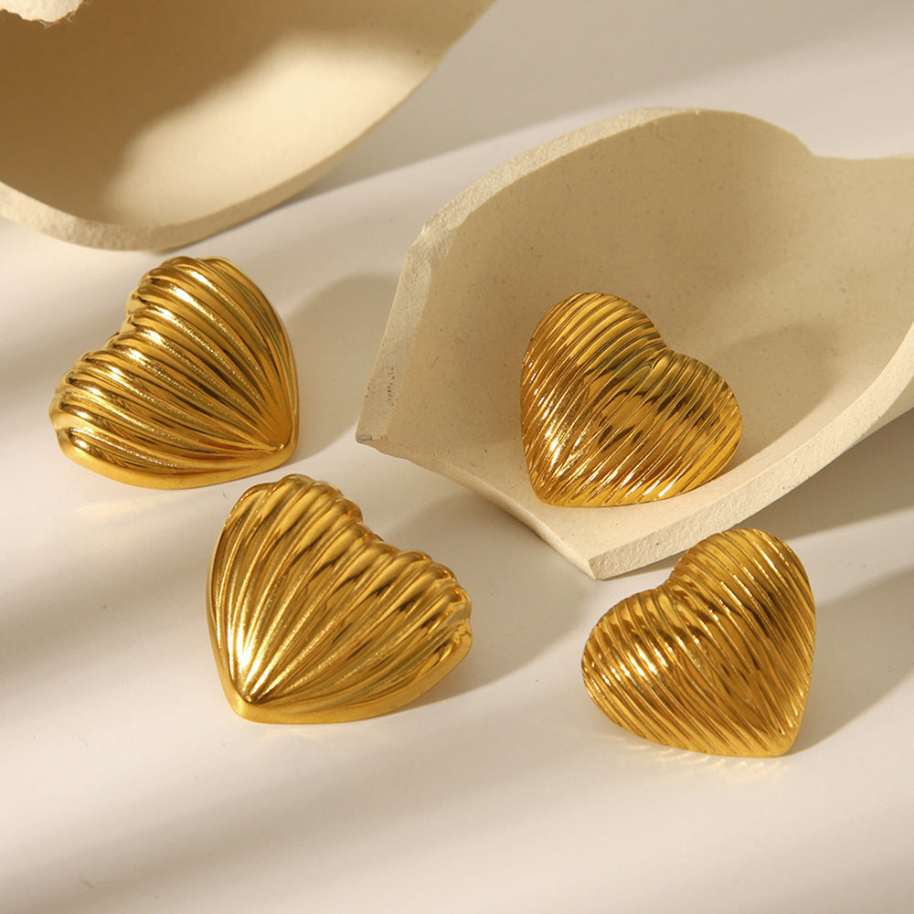 Trendy Minimalist Heart Shaped 18K Gold Plated Stainless Steel Earrings with Linear Texture for Women