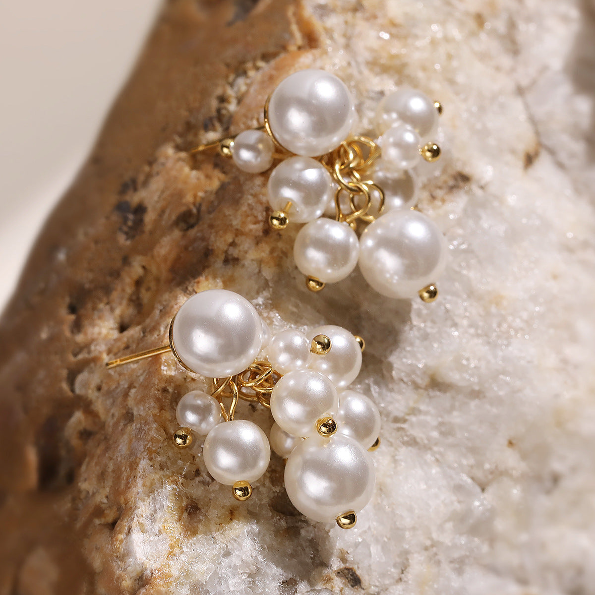 Elegant Minimalist Geometric Pearl Stainless Steel Earrings for Women