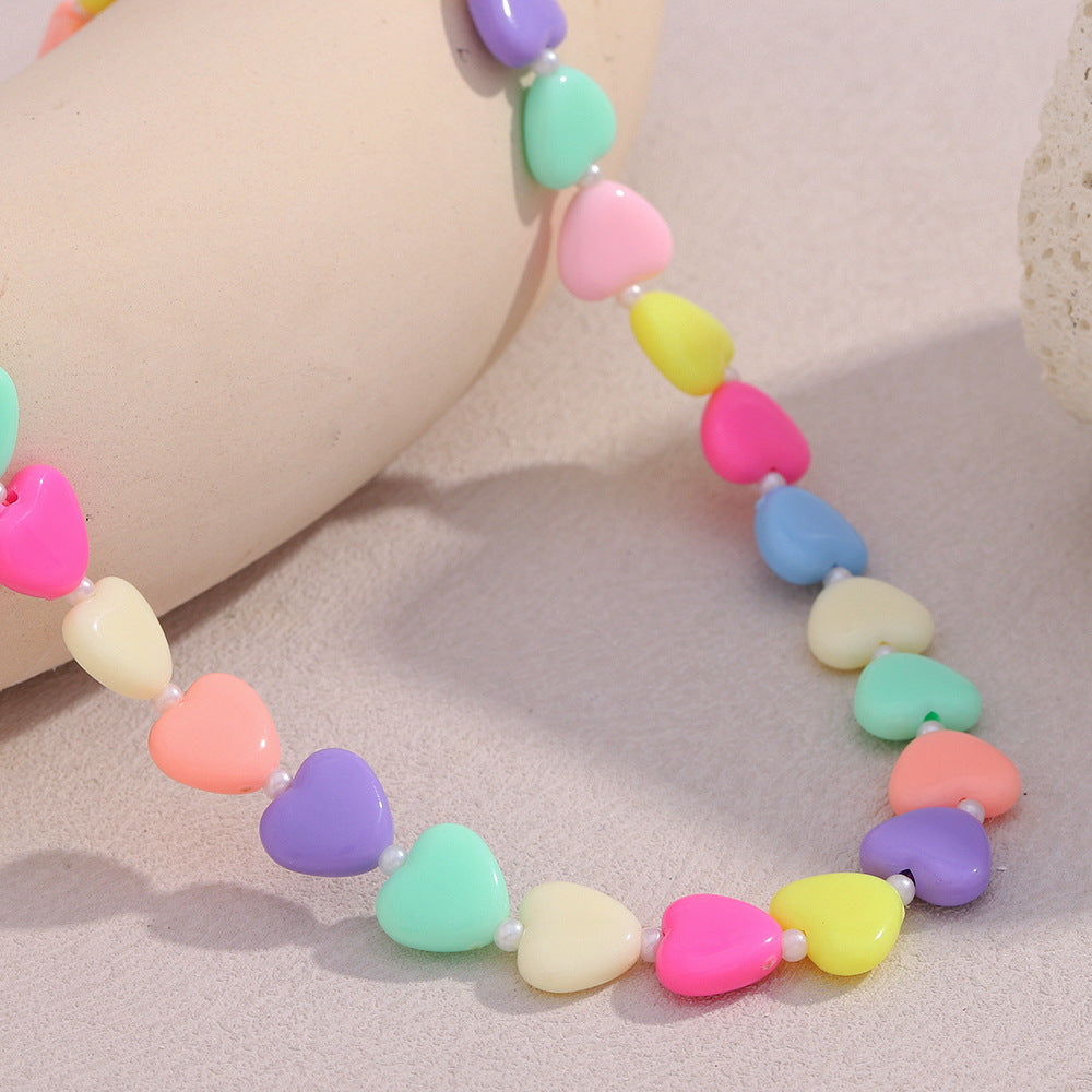 Fashionable Heart-Shaped Acrylic Necklace for Women with Handmade Finish