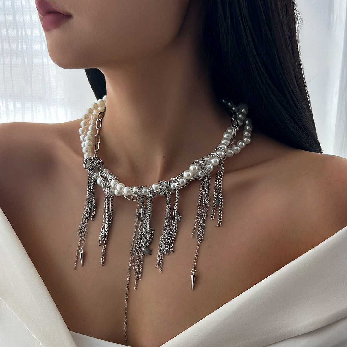 Minimalist Heart Geometric Pearl Pendant Plated Alloy Necklace with Tassel for Women