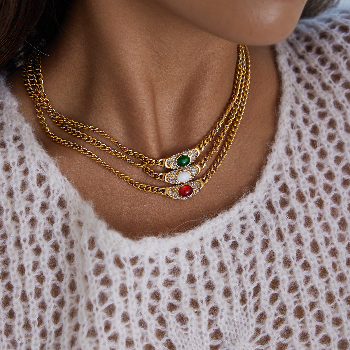 Collana geometrica da donna in acciaio inossidabile con strass e ciondolo in acciaio al titanio, catena a clavicola placcata
