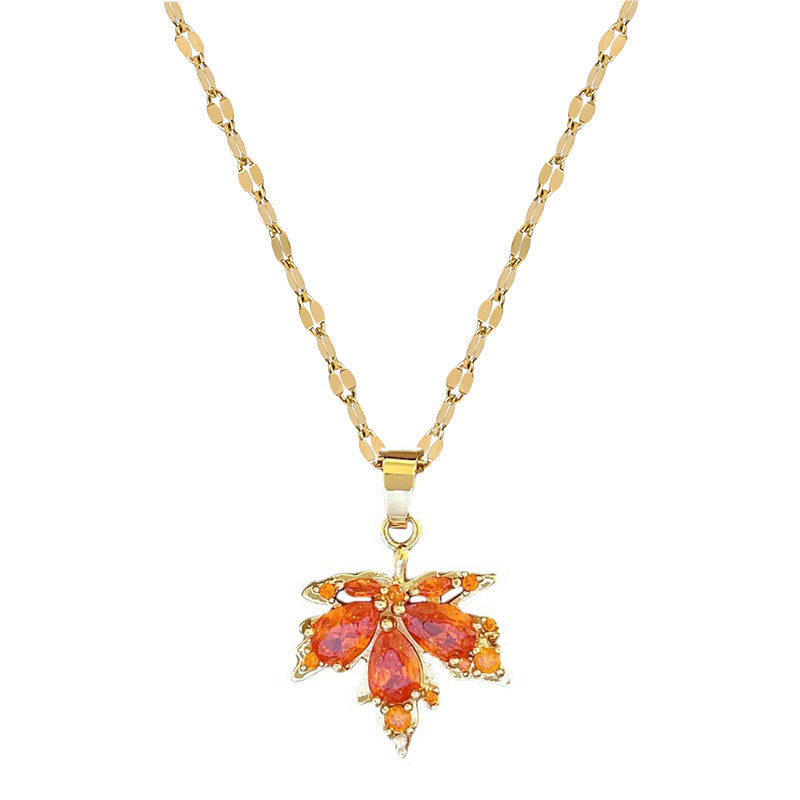 Collana girocollo in acciaio al titanio di lusso da donna con ciondolo a foglia d'acero geometrica
