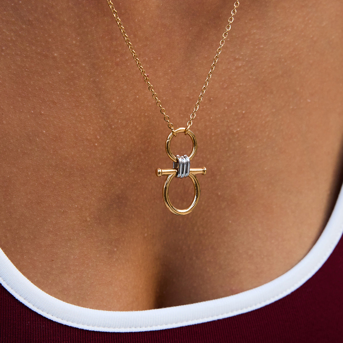 Set di Collana, Orecchini e Bracciale per Donna "Star Moon Cloud Universe" in Acciaio al Titanio con Finitura Galvanizzata, Design di Tendenza