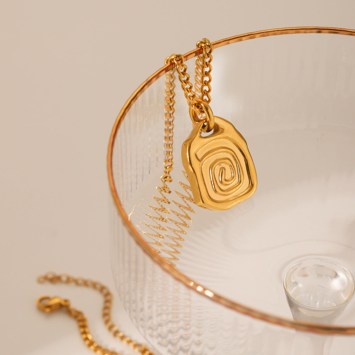Ins Style 18K Gold Plated Stainless Steel Geometric Irregular Pendant Necklace for Women
