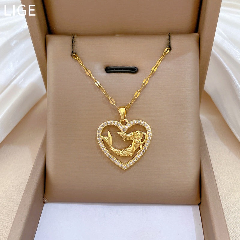 Sweet Luxury Heart Rhinestone Titanium Steel Necklace for Unisex