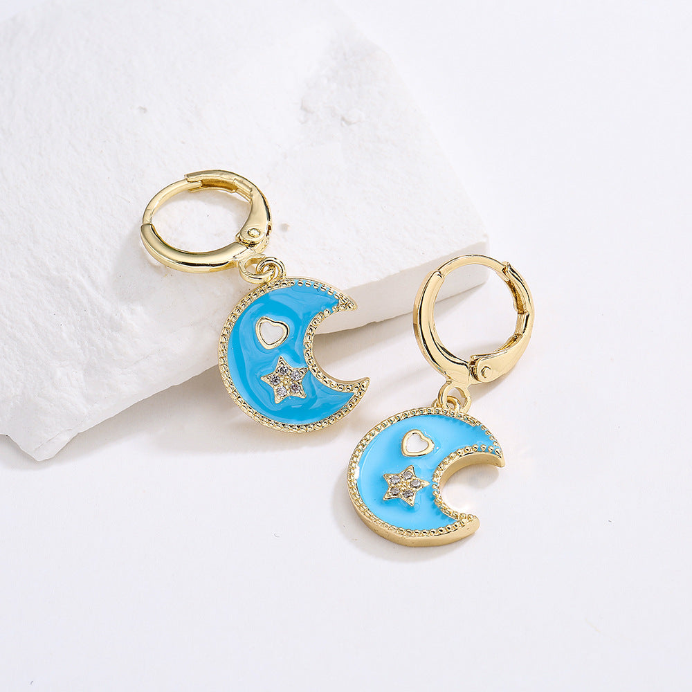 Orecchini minimalisti a forma di stella e luna in rame placcato oro 18K con finitura smaltata da donna