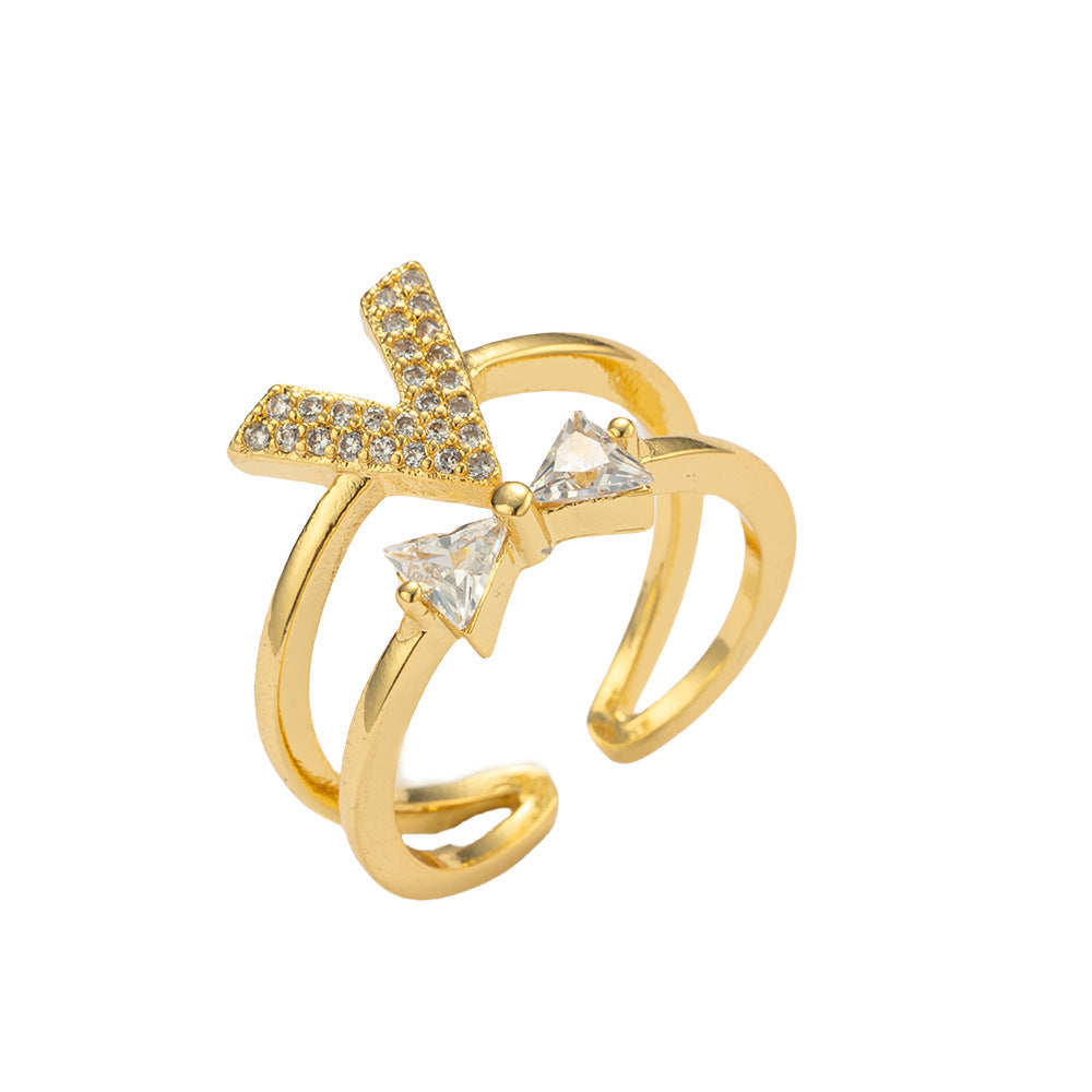 Anello da donna regolabile a dito aperto minimalista con fascia in rame placcato oro e design a lettera geometrica