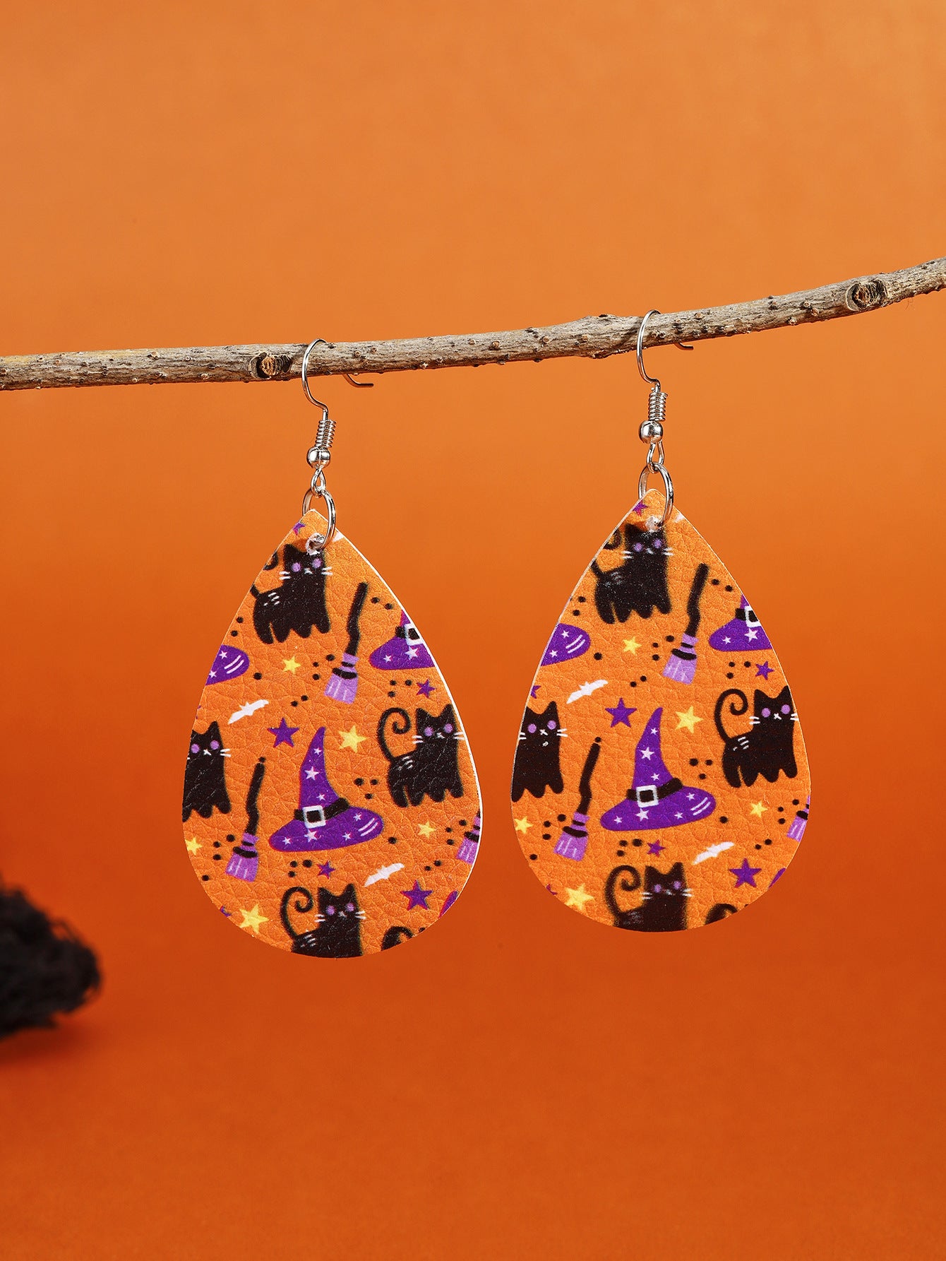 Juego de pendientes de Halloween estilo dibujos animados con diseño de calabaza, aretes de aleación y postes de acero inoxidable para mujer