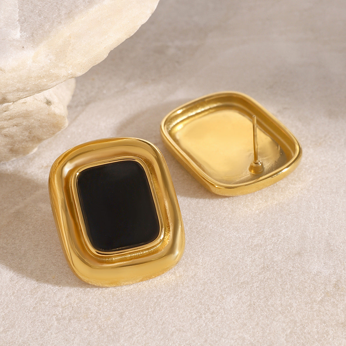 Minimalist Square Stainless Steel Earrings with Plating Finish for Women, Retro Luxury French-Inspired Geometric Studs