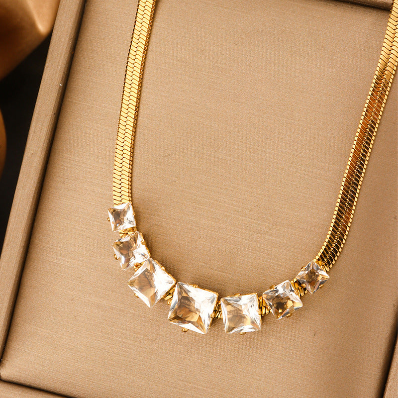 Minimalist Luxury Titanium Steel Plated Geometric Heart Teardrop Letter Animal Cartoon Star Pendant Necklace for Women