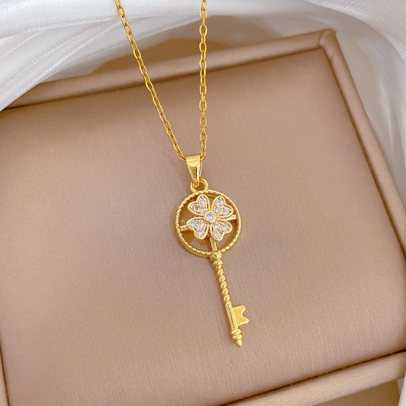 Sweet Geometric Moon Rhinestone Inlaid Brass Pendant Titanium Steel Necklace for Unisex