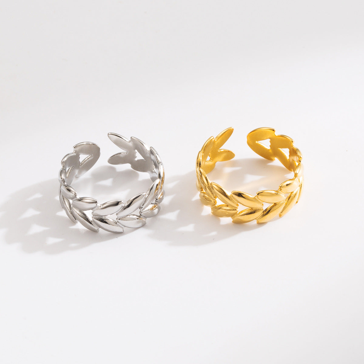 Anillo de acero inoxidable con forma de hoja, de diseño minimalista y geométrico, para mujer con acabado pulido