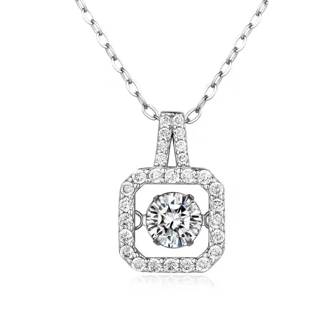 Collana con Pendente Geometrico Minimalista in Acciaio al Titanio Placcato Oro e Catena a O per Donna
