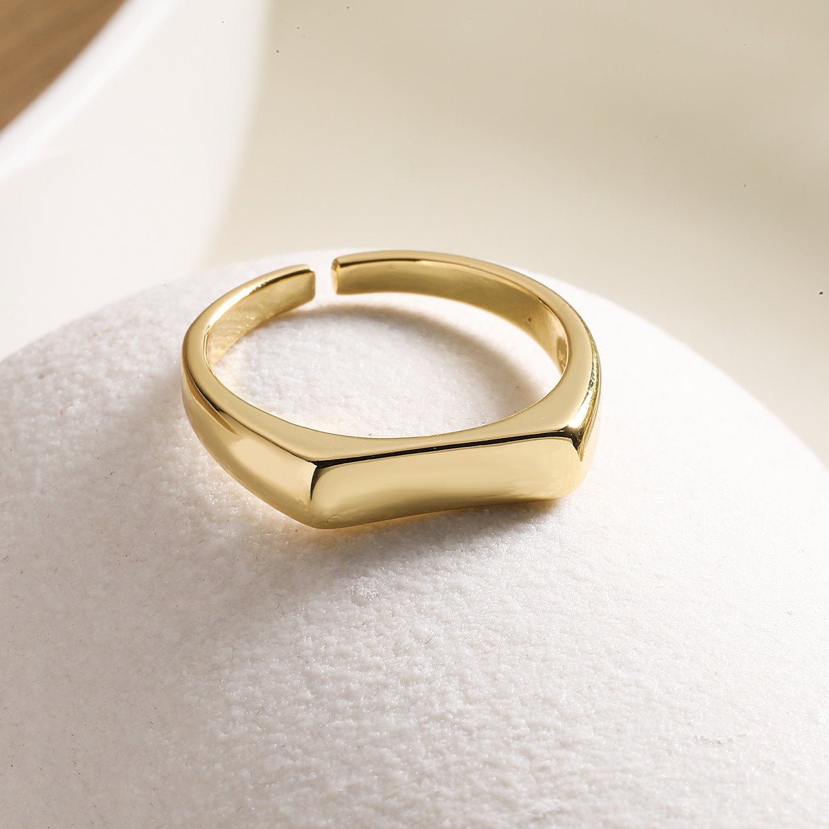 Anello minimalista geometrico in rame con placcatura in oro 18 carati da donna, anello regolabile aperto ispirato al bambù