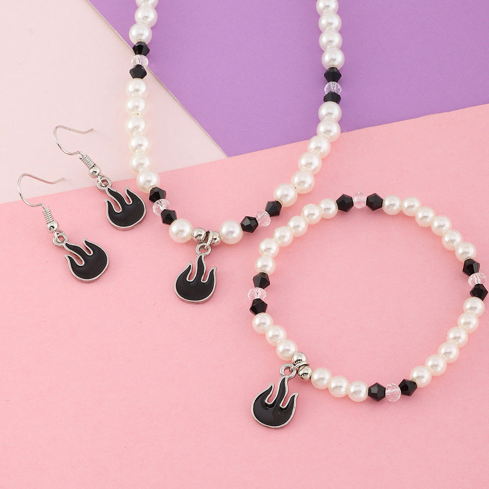 Juego de collar con colgante de llama estilo Dark Fantasy Girl con cuentas de vidrio para niños, incluye pendientes, pulsera y collar con cadena de bolas