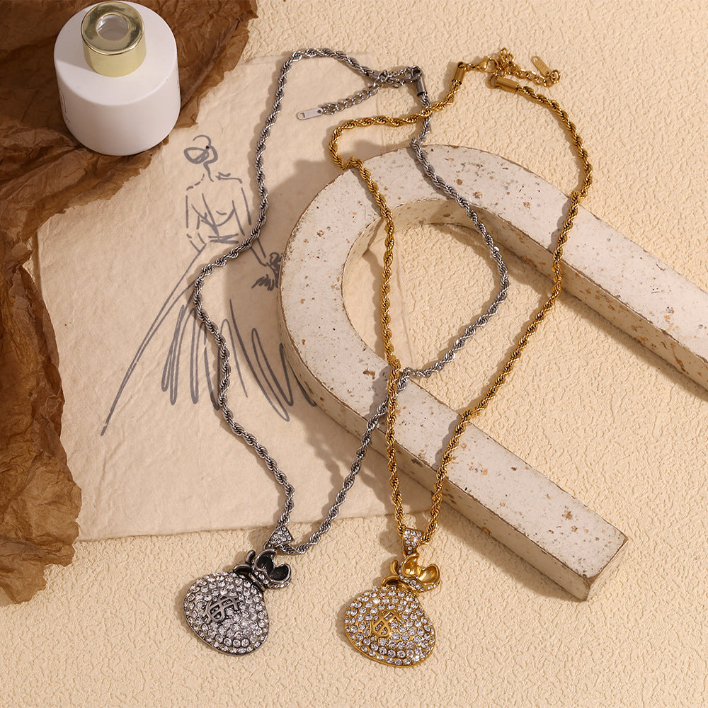 Collar con Colgante de Bolsa de Dinero Geométrico Minimalista para Hombre en Acero Inoxidable con Baño de Oro de 18K y Incrustaciones Completas de Diamantes de Imitación en Cadena Retorcida