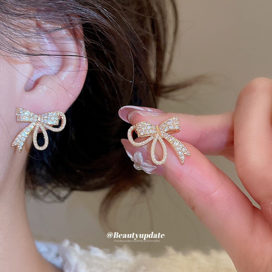 Elegantes pendientes de perlas con circonitas en forma de estrella, minimalistas, para mujer, con postes de acero inoxidable
