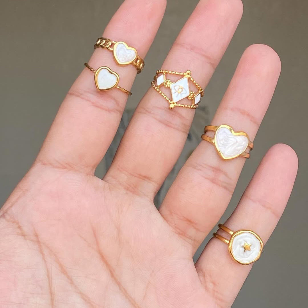 Anello aperto da donna in acciaio inossidabile con placcatura in oro, design geometrico a forma di cuore e ottagramma, stile moda pendolare