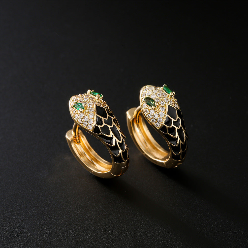 Orecchini minimalisti geometrici a forma di serpente in rame con placcatura in vero oro e zirconi micro-pavé