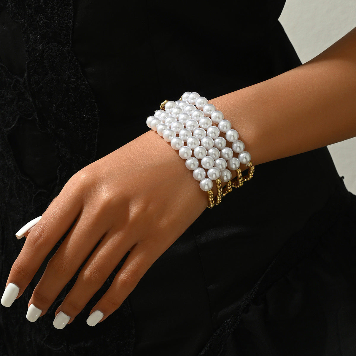 Minimalist Geometric Pearl Bracelet for Women with Multi-Layer Beaded Design and Luxe Finish