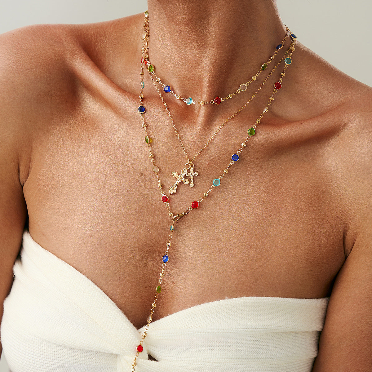 Minimalist Cross Pendant Necklace in Zinc Alloy with Rhinestone Inlay and Plated Finish for Women