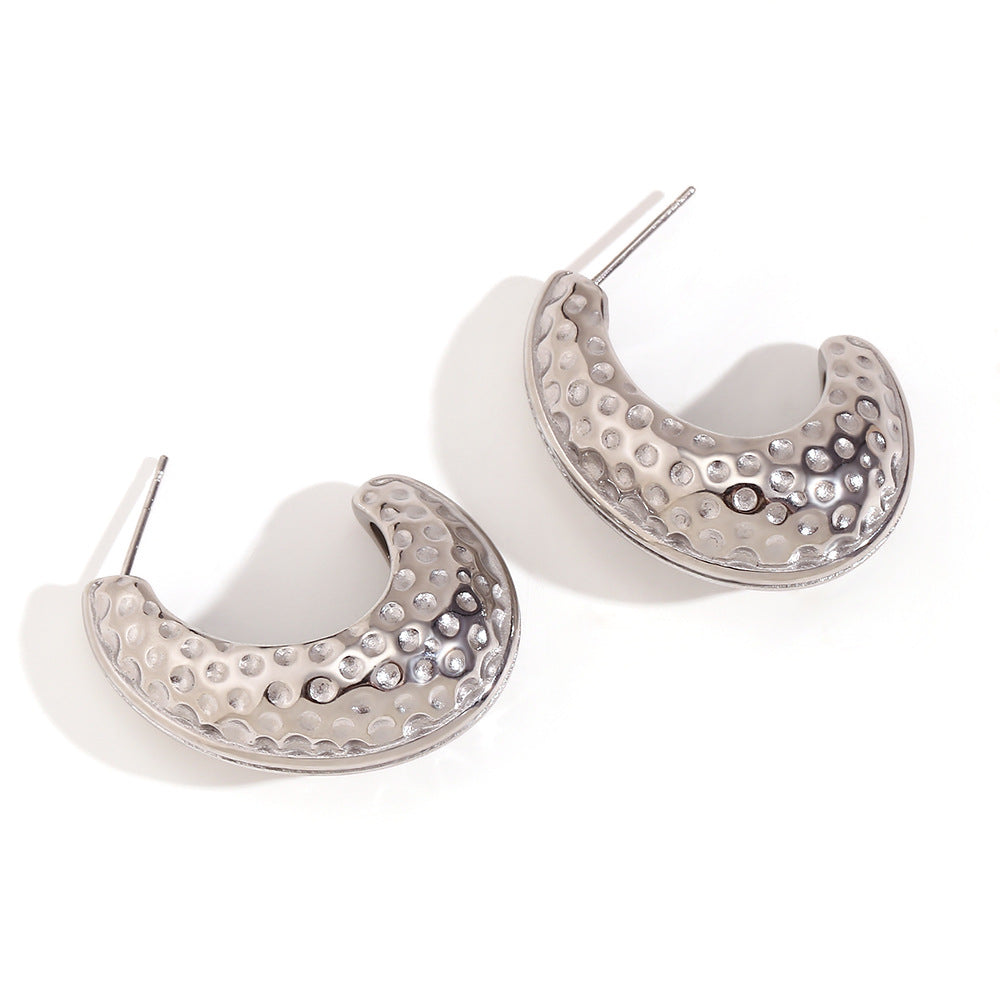 Fashionable Geometric Stainless Steel Ear Studs with 18K Gold Plating and Hammered Peanut Shell Texture for Women