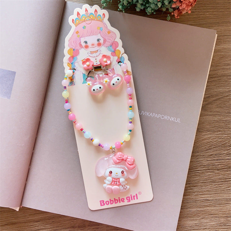 Dulce Collar Colgante de Personaje de Dibujos Animados Kawaii de Sanrio para Niñas con Cuentas de Cristal y Acentos Florales