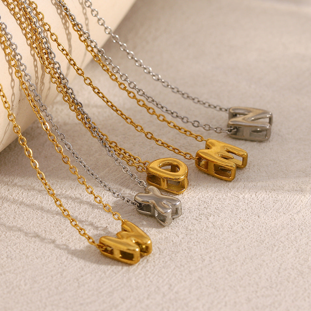 Fashionable Minimalist Letter Pendant Necklace in Stainless Steel with 18K Gold Plating for Women
