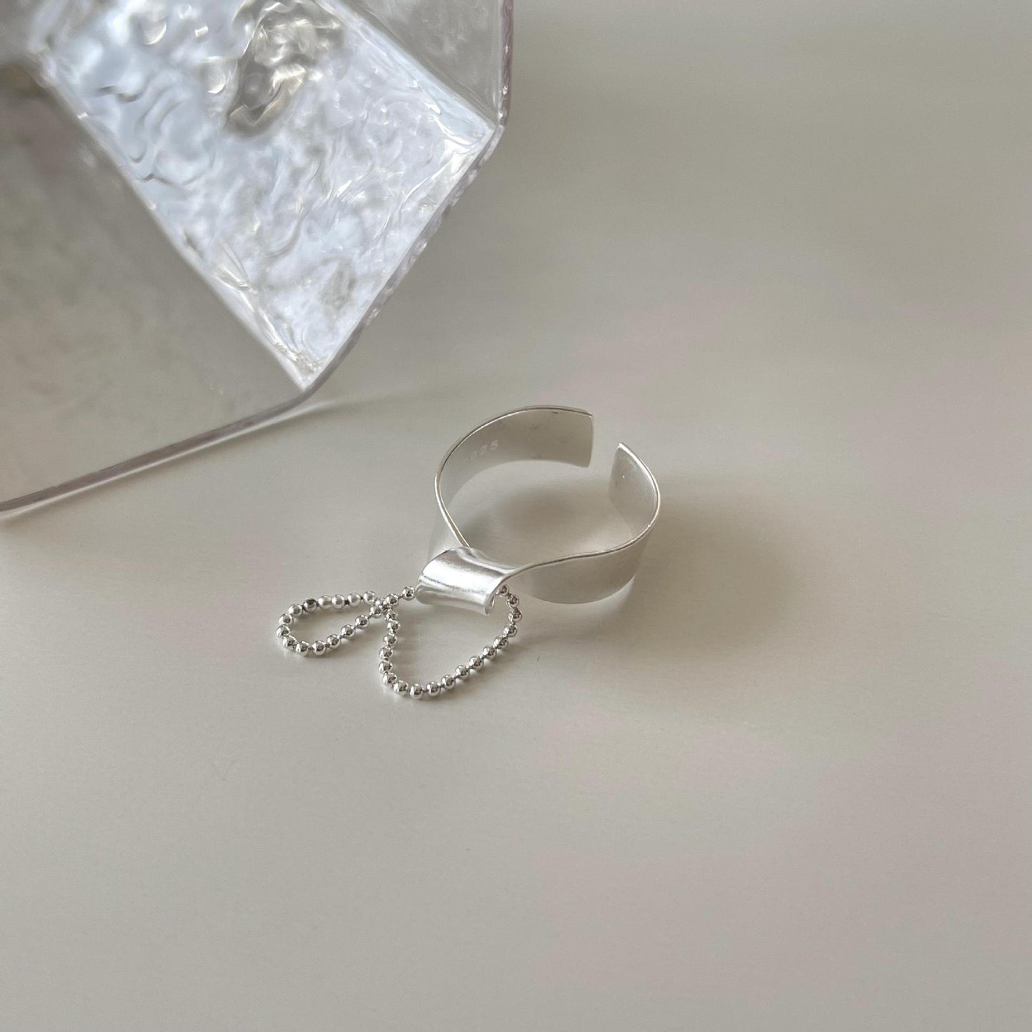 Anello a fascia con perline attorcigliate geometriche in argento sterling 925 minimalista da donna