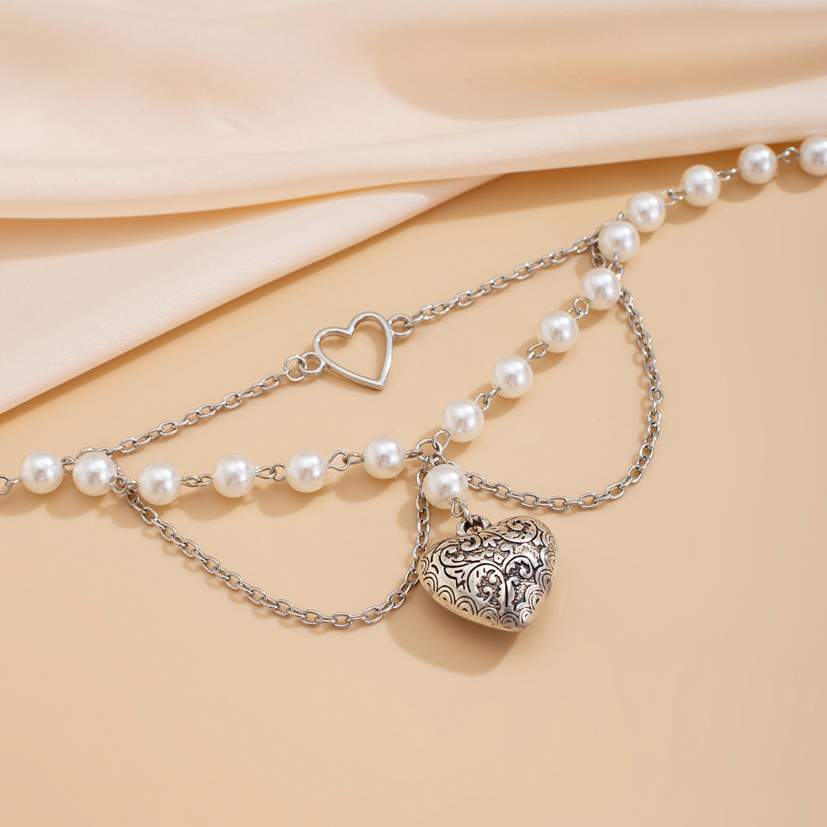 Minimalist Star Heart Alloy Pearl Beaded Necklace for Women