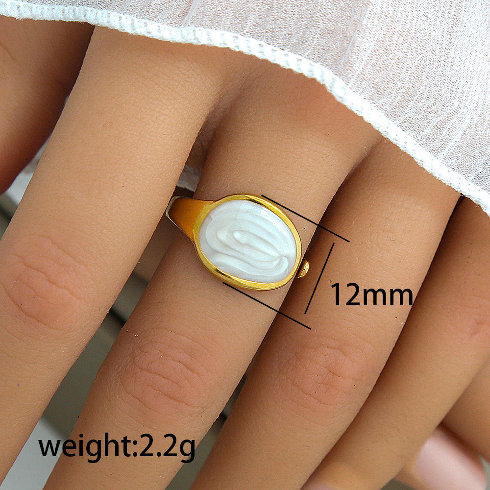 Anello vintage geometrico rotondo in acciaio al titanio con intarsio in smalto e placcatura in oro per donna