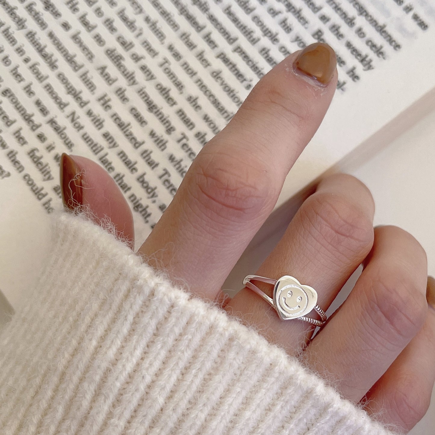 Minimalist Sweet 925 Sterling Silver Heart Geometric Smile Ring