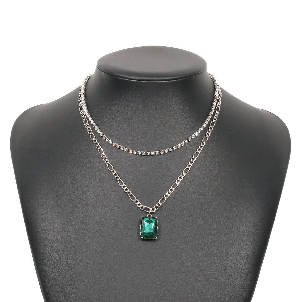 Collar con colgante minimalista geométrico en forma de gota de agua para mujer, cadena de aleación con detalles de pedrería