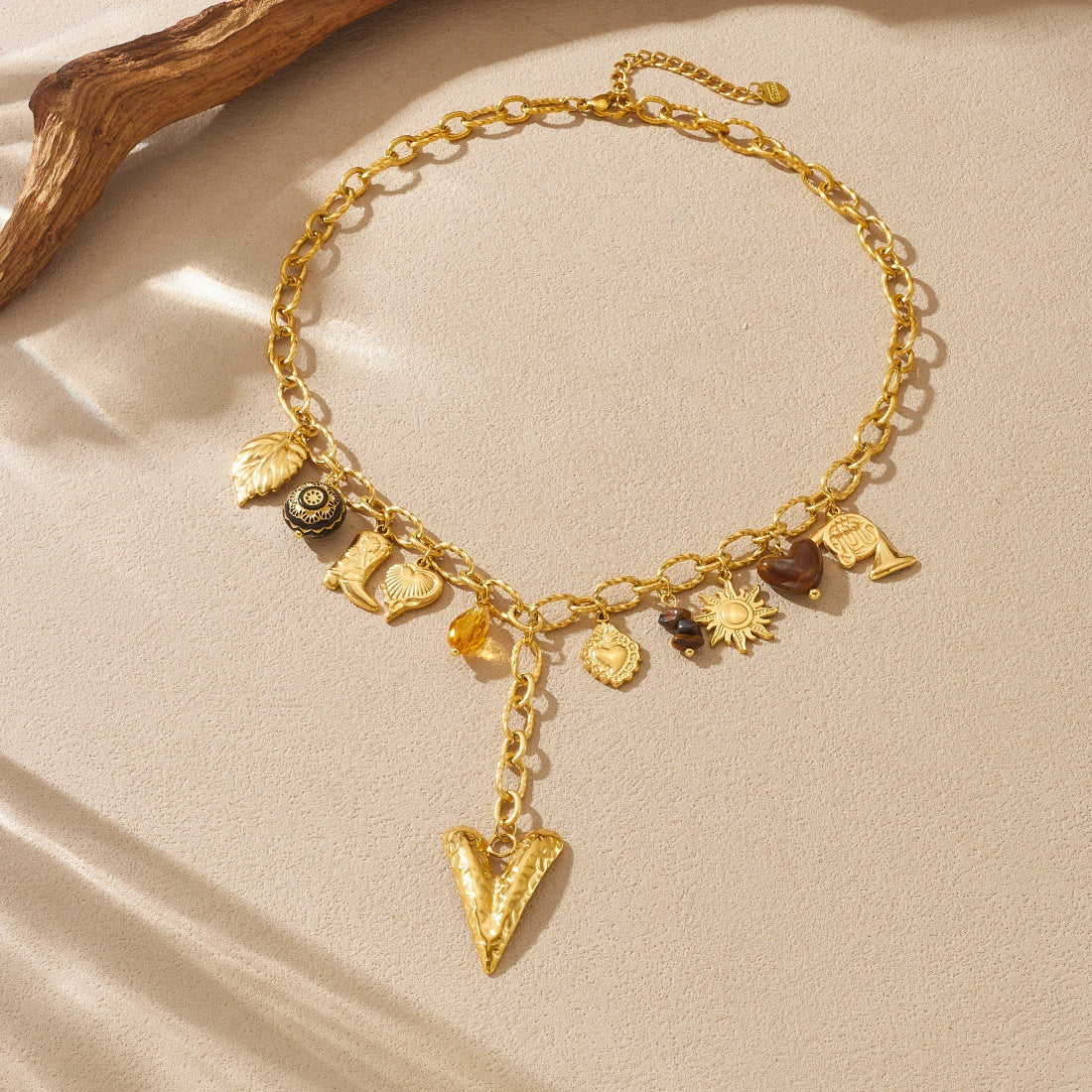 Vintage Gold Plated Heart Stainless Steel Pendant Necklace with Tassel for Women