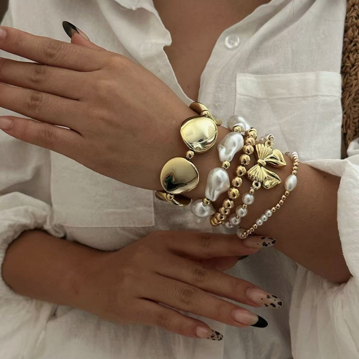 Casual Geometric Heart Bow Acrylic Beaded Bracelet Set with Pearl Elements
