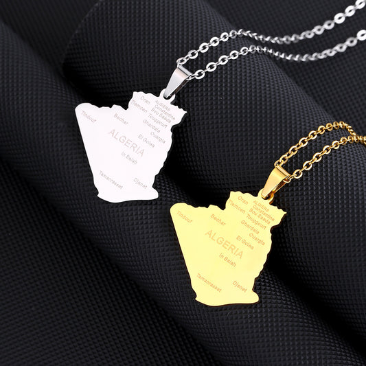 Collana con pendente geometrico in acciaio inossidabile da donna con ciondolo in acciaio al titanio e finitura placcata su catena a O