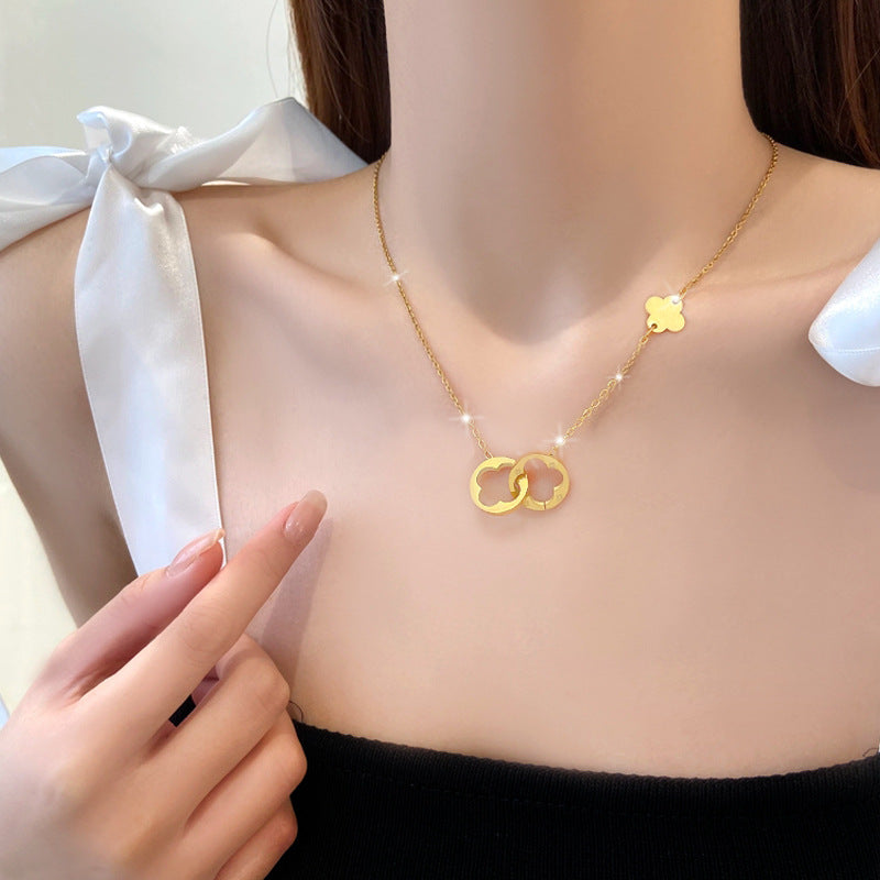 Minimalist Geometric Titanium Steel Pendant Necklace for Women Short Clavicle Chain with Rhinestone Inlay Modern Office Style