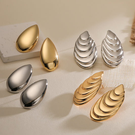 Orecchini Pendenti Geometrici Minimalisti da Donna in Rame con Placcatura Oro, Orecchini a Perno di Alta Moda