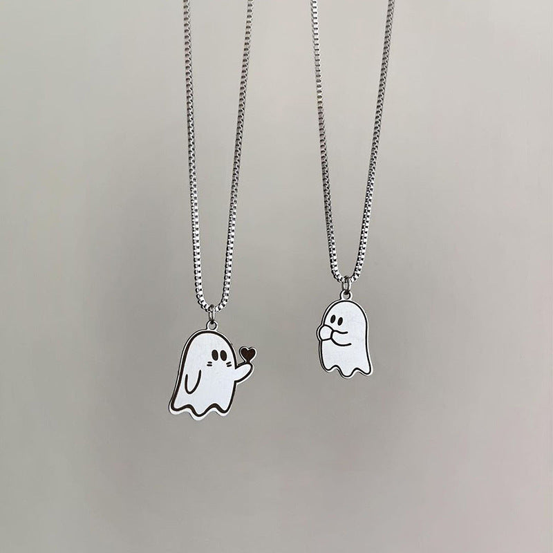 Collar colgante de fantasma de dibujos animados minimalista con diseño de corazón esmaltado para mujeres y hombres, cadena de aleación con acabado chapado