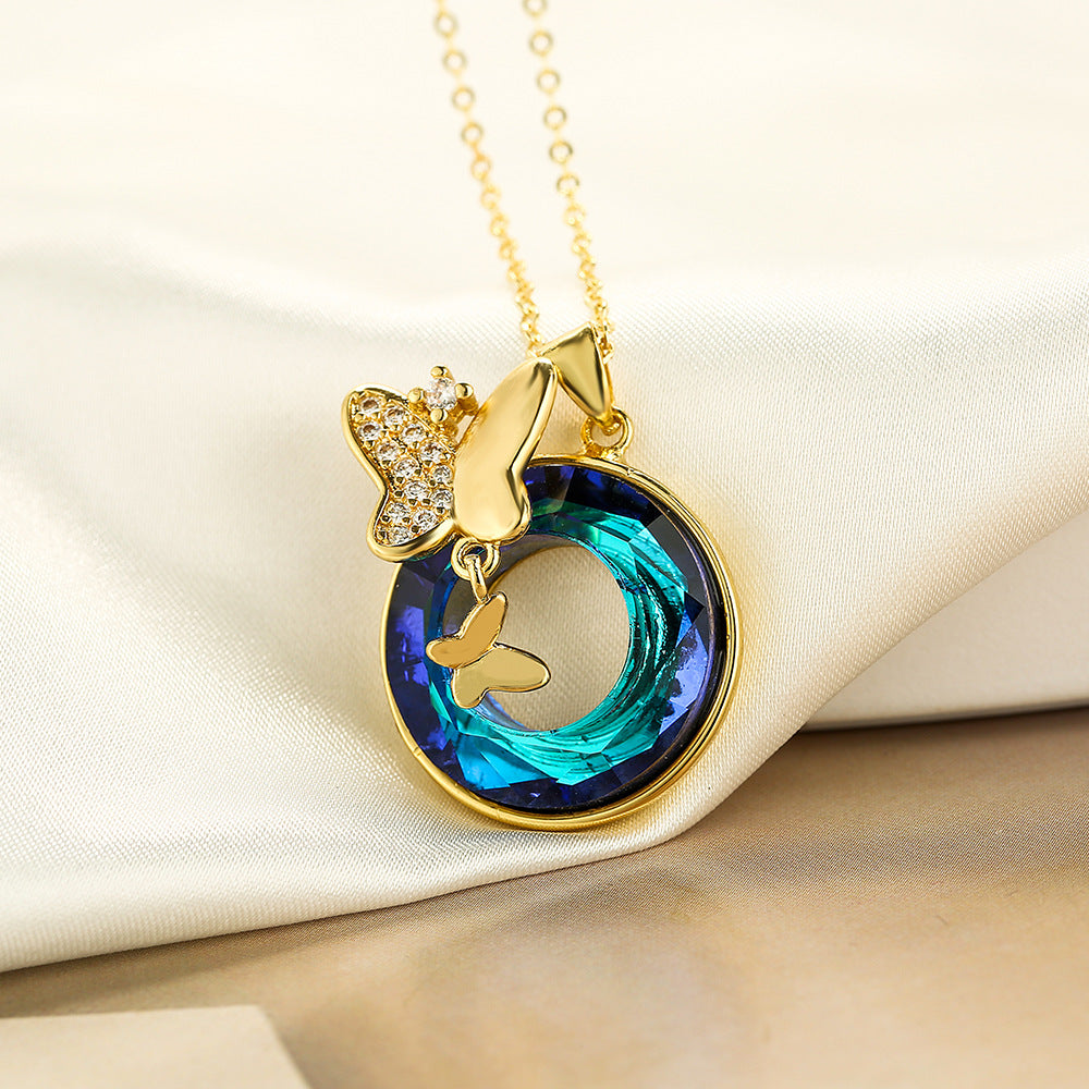 Fashionable Butterfly-Shaped Geometric Pendant Necklace for Women in Copper with Fresh Minimalist Style