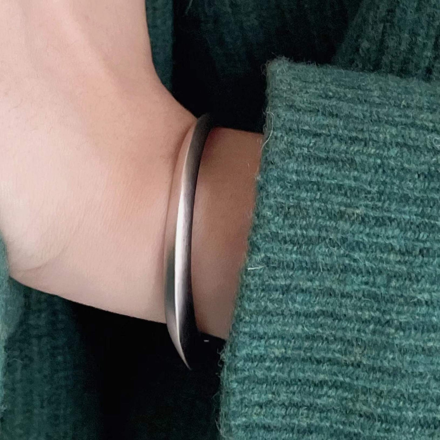 S925 Sterling Silver Twisted Open Triangular Bracelet